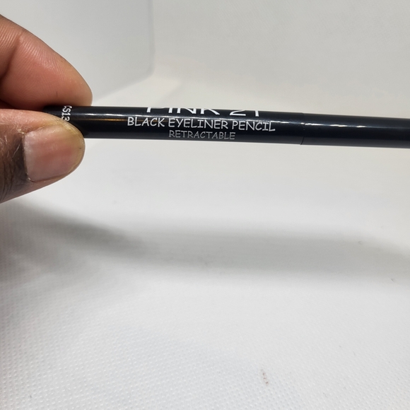 Beauty bundle, Each Bag Come With A Xtra Suprise - Picture 5 of 14